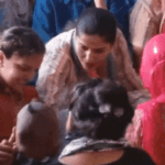 2 मिनट तक पेप्सी का फोटो देखती रहीं सपना चौधरी:पत्नी को गले लगाकर रोईं हरियाणवी सिंगर, बच्चों के सिर पर हाथ फेरा