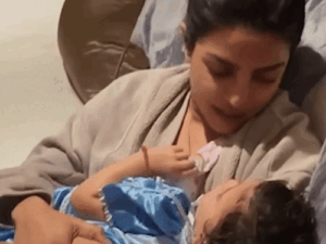 प्रियंका चोपड़ा ने बेटी को सिखाए दुर्गा सप्तशती के मंत्र:वीडियो में मालती भी साथ में बोलती नजर आईं; एक्ट्रेस ने बताईं अपनी दो पर्सनैलिटी
