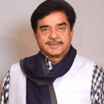 'सोनाक्षी सिन्हा की ट्रोलिंग के पीछे BJP IT सेल':शत्रुघ्न सिन्हा ने किया दावा; एक्ट्रेस की राजनीति में एंट्री पर भी पिता ने दिया रिएक्शन