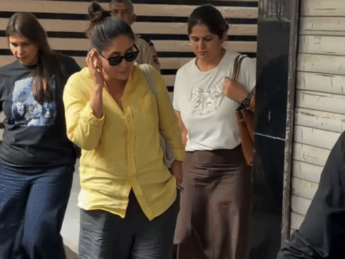 करीना कपूर ने प्रेग्नेंसी की अफवाहों पर रिएक्शन दिया:फूले पेट की तस्वीर शेयर की, पैपराजी से बोलीं- ‘तुम लोग पागल कर देते हो’