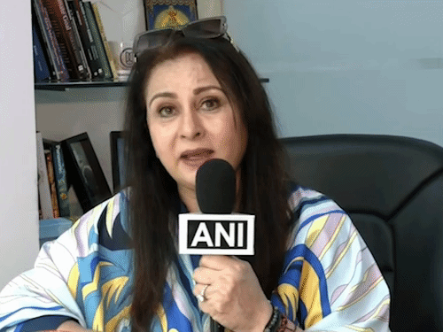 सिने एसोसिएशन प्रेसिडेंट पूनम ढिल्लों बोलीं-मुझ पर लगाए आरोप आपत्तिजनक:8 CINTAA मेंबर्स ने इस्तीफा दिया था, कहा- कई महत्वपूर्ण फैसलों में मंजूरी नहीं ली