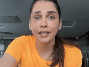 ईशा कोप्पिकर बोलीं- मैं अंधभक्त हूं:कंगना ने की सराहना, कहा- मुझे देश-लोगों से प्यार, जिंदगी उसी तरह सादगी से जीती हूं