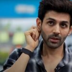 फिल्म सेट पर कार्तिक आर्यन के घुटने में लगी चोट:अस्पताल में भर्ती, जल्द होगी सर्जरी, अनुराग बसु की फिल्म की शूटिंग रोकी गई