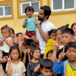 बाढ़ पीड़ितों की मदद के लिए नेपाल पहुंचे सोनू सूद:भारत से लाए कंबल और राशन; बोले- अगले कई महीनों तक मदद जारी रखेंगे